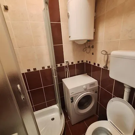 Ana * Белград