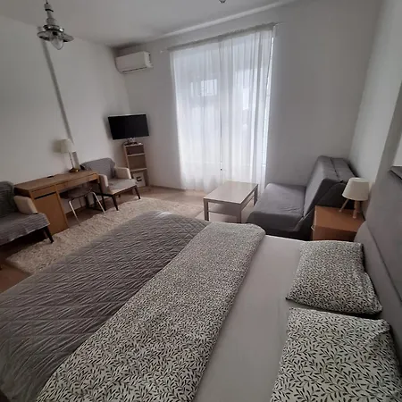 Ana Apartment